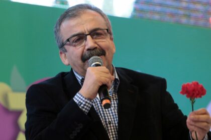 PKK-Anführer Öcalan darf prokurdische Politiker empfangen