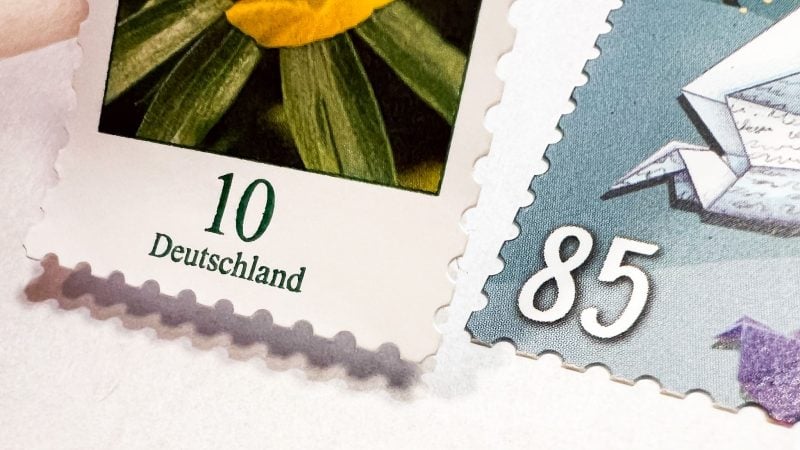 Standardbriefe und Postkarten innerhalb Deutschlands kosten ab Januar 95 Cent und damit 10 Cent mehr als bislang.