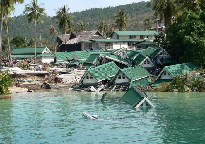 Auch auf thailändischen Inseln wie Koh Phi Phi hatte der Tsunami katastrophale Folgen. (Archivbild)