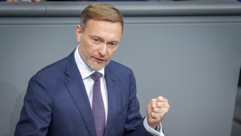 FDP-Chef Christian Lindner lässt die Vorwürfe des Kanzlers nicht auf sich sitzen. (Archivbild)