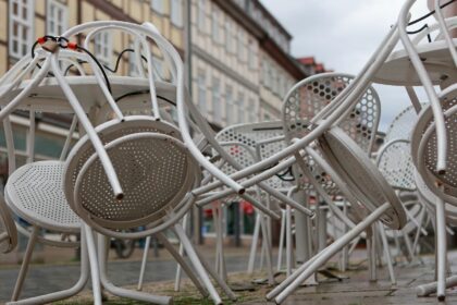 Hohe Preise, immer weniger Kunden: Gastgewerbe verliert weiter Umsätze
