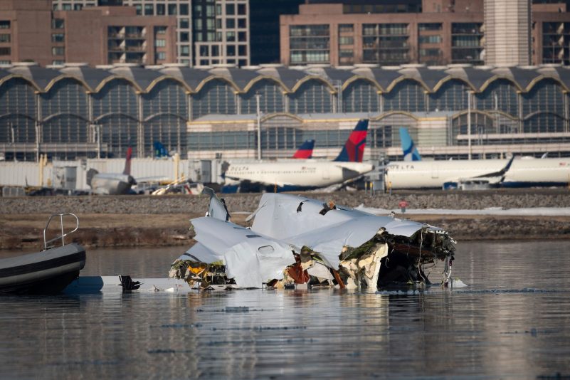 Die US-Luftfahrtbehörde nimmt die Hubschrauberrouten in Washington ins Visier.