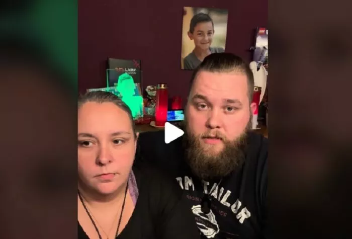 Desirée G. und Patrick S. trauern um ihren Sohn André, der bei dem Attentat auf dem Weihnachtsmarkt am 20. Dezember 2024 von Taleb A. getötet worden war. Foto: Bildschirmafoto/TikTok