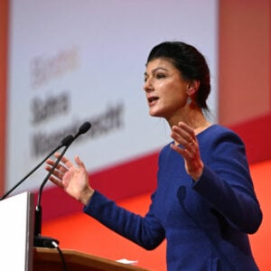 BSW-Parteitag: Wagenknecht kritisiert „öffentliche Lügenkampagne“