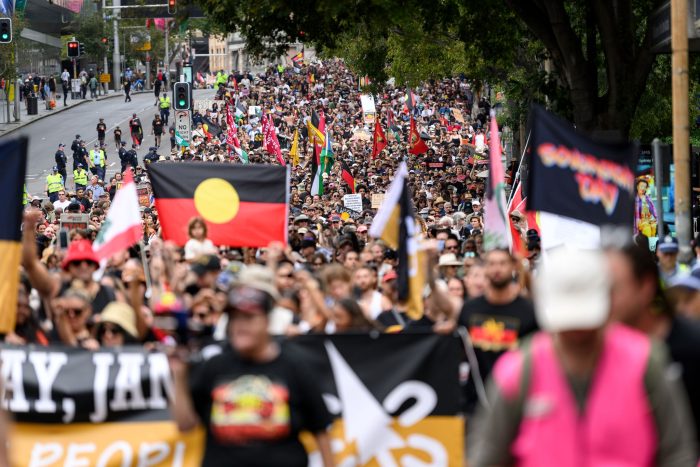 Allein in Sydney versammelten sich Medienberichten zufolge etwa 15.000 Menschen.