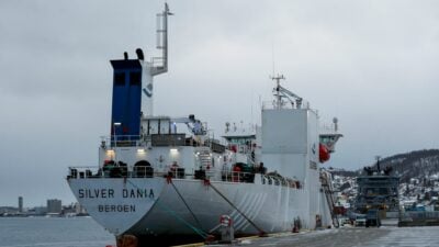 Das Schiff «Silver Dania» wurde für Ermittlungen in den Hafen von Tromsø gebracht.