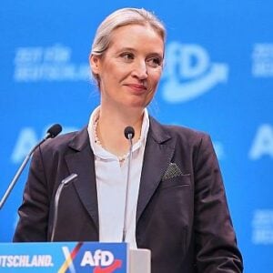 Alice Weidel nimmt Merz-Angebot für TV-Duell an