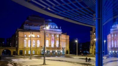 Zur Eröffnung werden bei einem Festakt im Chemnitzer Opernhaus rund 700 geladene Gäste aus Politik, Kultur, Wirtschaft und Gesellschaft erwartet (Archivbild)