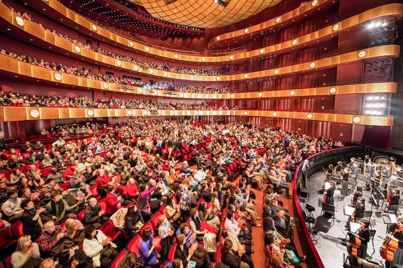 Zivilklage gegen Shen Yun: Ensemble sieht Angriff auf Religionsfreiheit