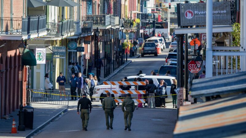 Anschlag in New Orleans: Sicherheitskräfte untersuchen den Tatort.