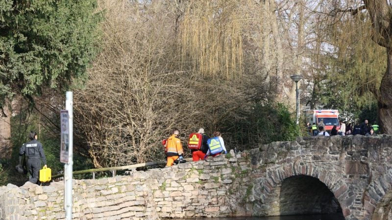 Messerattacke in Park in Aschaffenburg: Zwei Tote, mehrere Schwerverletzte