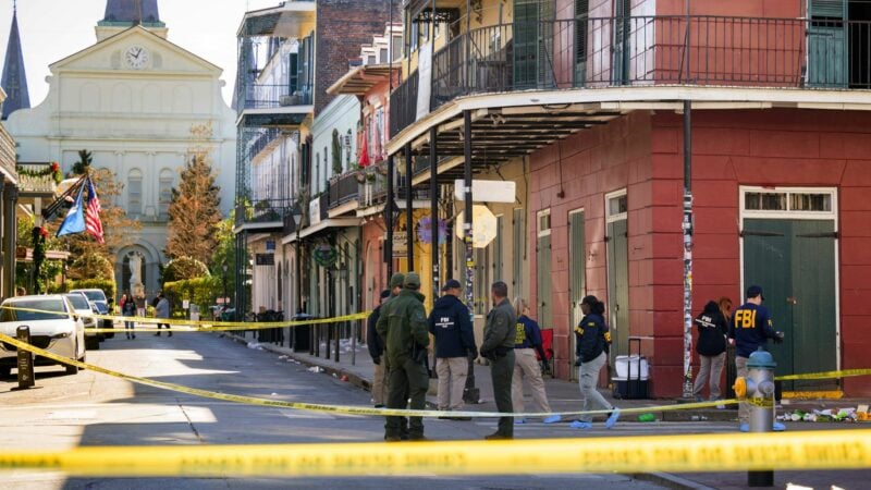 Ein Auto ist in New Orleans in eine Menschenmenge gerast - zehn Menschen starben.