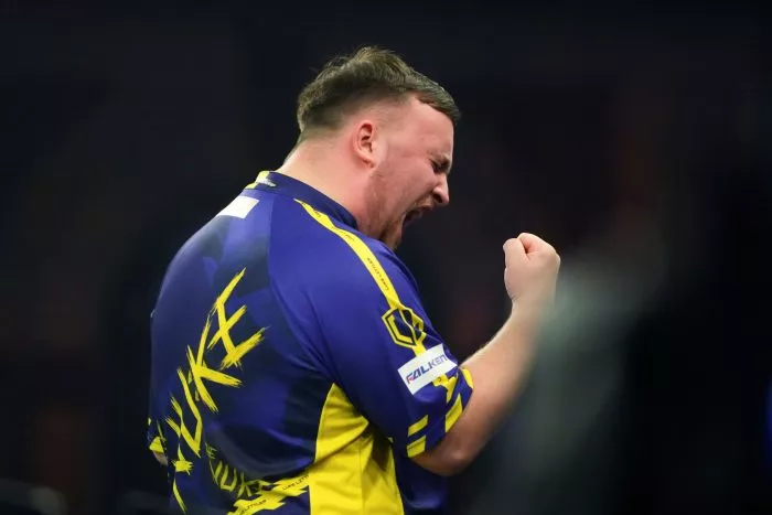 Der 17 Jahre alte Luke Littler überstrahlt alle anderen Darts-Profis.