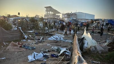 Verhandler nehmen einen neuen Anlauf, um Blutvergießen und Zerstörung in Gaza zu beenden. (Archivbild)