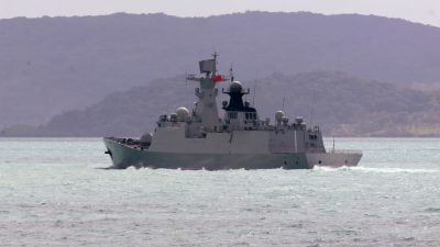 Chinesische Kriegsschiffe vor Australien – Flüge ändern Kurs