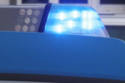 Uniklinik Düsseldorf: Arzt mit Messer bedroht – Polizist schießt Angreifer an