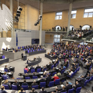 Schicksal der Kleinen bestimmt Schicksal des Landes – Letzte Generaldebatte vor der Wahl im Bundestag