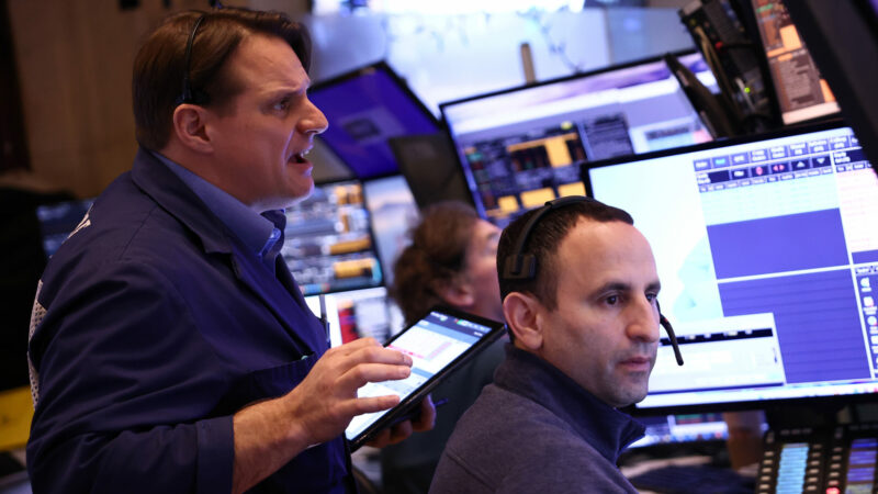 NEW YORK, NEW YORK - FEBRUARY 03: Traders work on the floor of the New York Stock Exchange during morning trading on February 03, 2025 in New York City. All three major indexes opened on a downward trajectory to start the month of February after U.S. President Donald Trump signed an executive order enacting 25% tariffs on imports from Canada and Mexico and also placing a 10% levy on imports from China. (Photo by Michael M. Santiago/Getty Images)