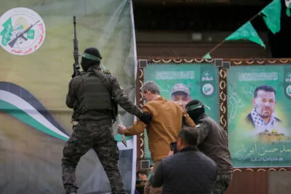 Choreografierte Geiselfreilassung: Erneute Machtdemonstration der Hamas
