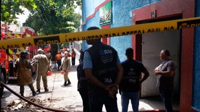 Kurz vor Karneval in Rio de Janeiro: Brand in Kostüm-Fabrik