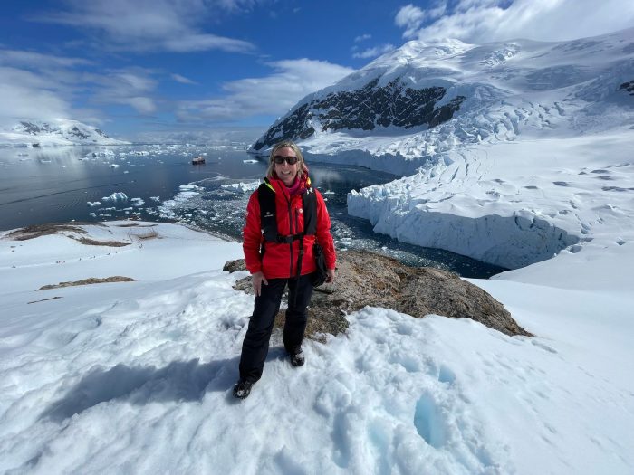 Die Professorin Anne Hardy von der Universität Tasmanien ist besorgt wegen der stark steigenden Besucherzahlen.