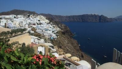 Erdbeben versetzt Menschen auf Insel Santorini in Angst