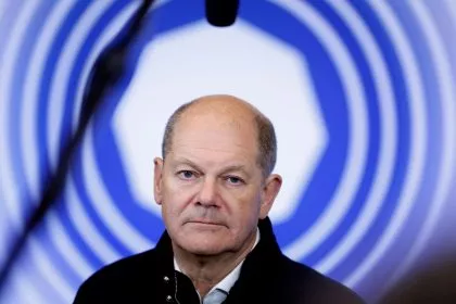 Scholz widerspricht Medienberichten: Klingbeil legte ihm Verzicht auf Kandidatur nicht nahe