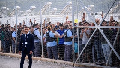 Bundesamt legt Flüchtlingen Rückkehr nach Griechenland nahe