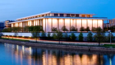 Bombendrohung gegen Shen Yun im Kennedy Center führt zu Evakuierung