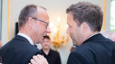 Friedrich Merz und Lars Klingbeil: Auf diese beiden Männer kommt es in den bevorstehenden Gesprächen über eine Regierungsbildung an.