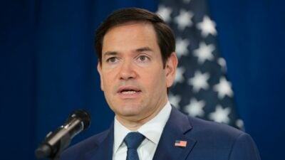 US-Außenminister Rubio hat seinen russischen Amtskollegen Lawrow angerufen, um über weitere Schritte zur Vorbereitung eines Gipfeltreffens von Präsident Trump und Kremlchef Putin zu reden. (Archivbild)