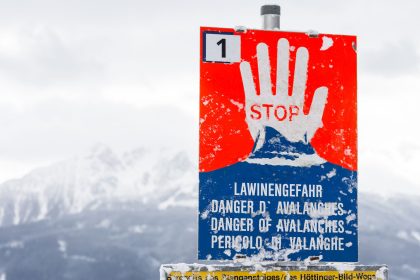 Österreich: Deutsche Brüder von zwei Lawinen erfasst – Ausrüstung hilft