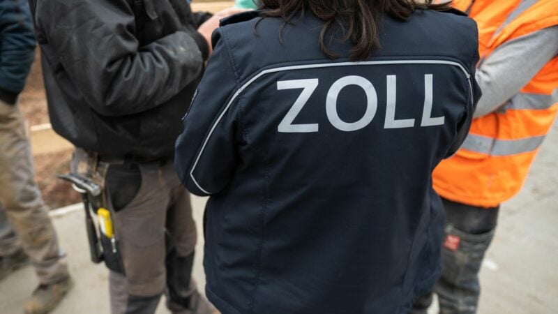 Zoll entdeckt in Düsseldorf illegale Zigarettenfabrik „industriellen Ausmaßes“