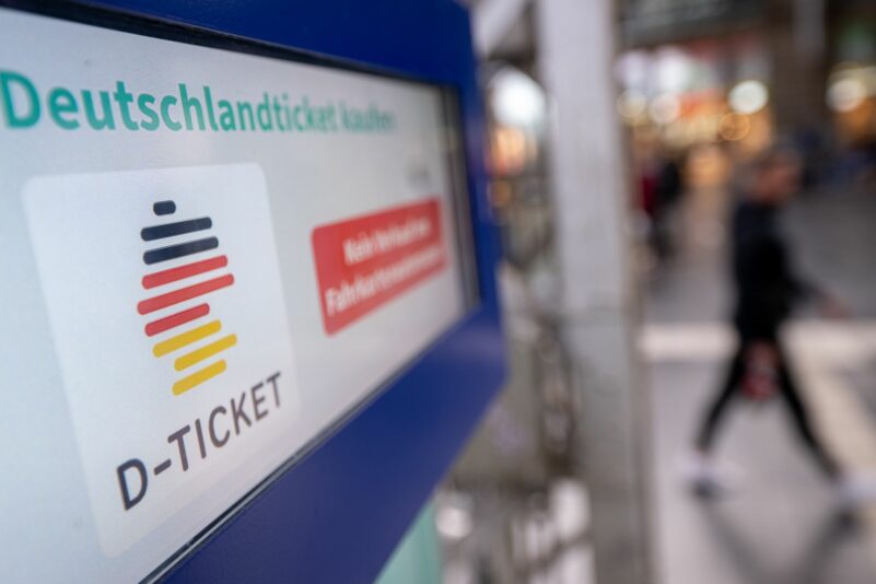 Deutschlandticket dürfte teurer werden. (Symbolbild)