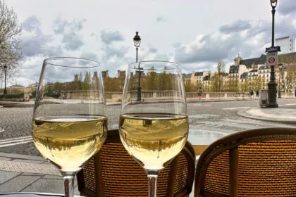 Trump droht EU mit Zöllen von 200 Prozent auf Wein und Champagner