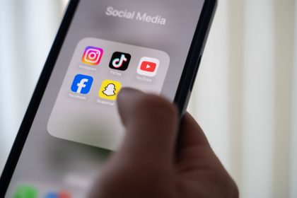 Umfrage: Fast 40 Prozent der Schüler nutzen soziale Medien zu Nachhilfe