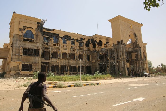 Der Präsidentenpalast in Khartum nach der Rückeroberung durch sudanesische Regierungstruppen.