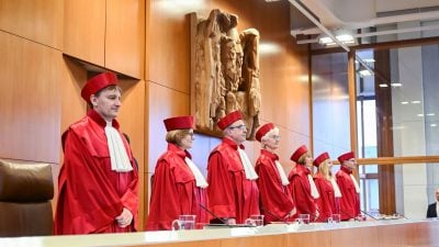 Beim Bundesverfassungsgericht waren mehrere Klagen gegen die Bundestag-Sondersitzungen eingegangen. (Archivbild)