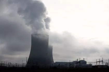 Klimaanlagen und KI treiben Energiebedarf – mehr Atomkraft