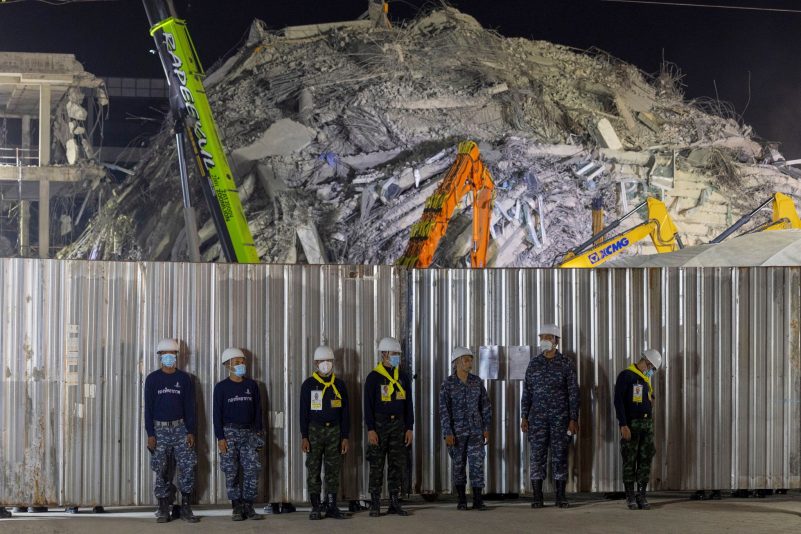 Nach Erdbeben: Leichengeruch breitet sich in Myanmar aus
