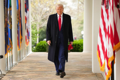 Die ersten 100 Tage von Donald Trump: Ein rasanter und folgenreicher Start