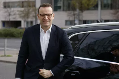 Spahn für anderen Umgang mit AfD im Bundestag – wie mit jeder anderen Oppositionspartei