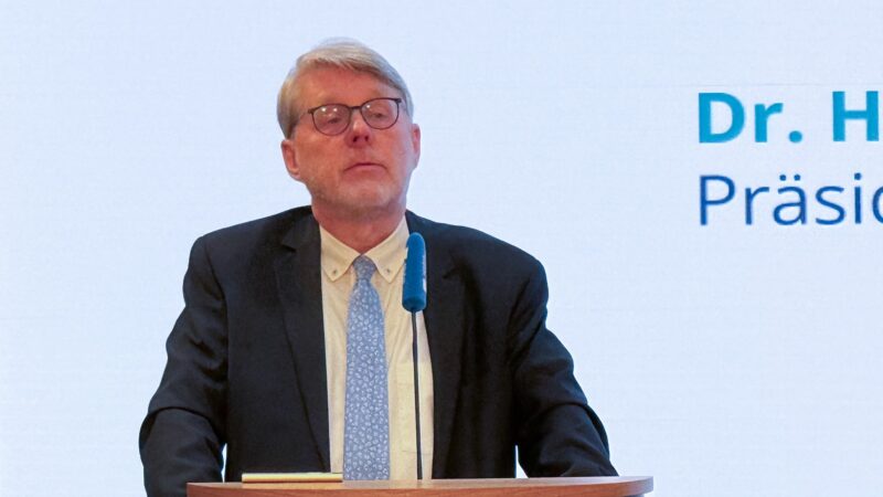 Hans-Eckhard Sommer, Präsident des Bundesamts für Migration und Flüchtlinge (Bamf), hat seinen Vortrag bei der Konrad-Adenauer-Stiftung nach eigenen Worten als Privatmann gehalten, nicht als Behördenschef.