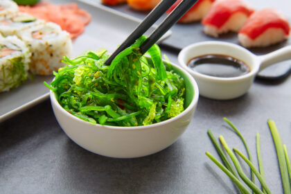 Gesund mit Algen: So fördert das knackige Meeresgemüse das Wohlbefinden