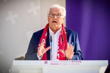 Von Scholz bis Merkel: Evangelischer Kirchentag setzt politische Akzente