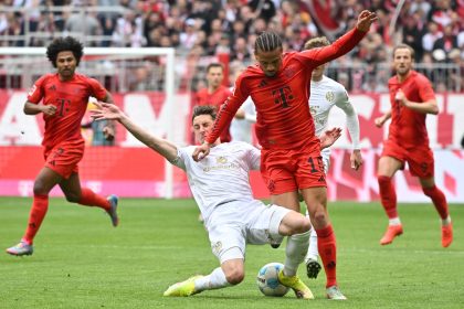 Meister-Entscheidung vertagt: Bayern und Bayer gewinnen