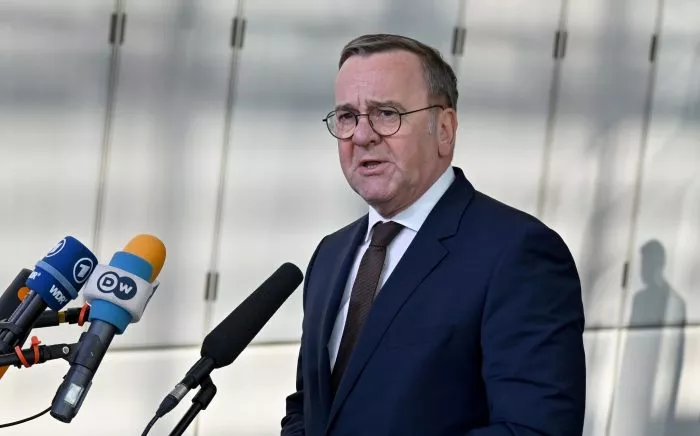 Pistorius sagt Kiew weitere Unterstützung zu.