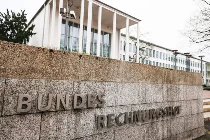 Bundeswehr: Zu viele Schreibtischsoldaten – Prüfer fordern „mehr Truppe“
