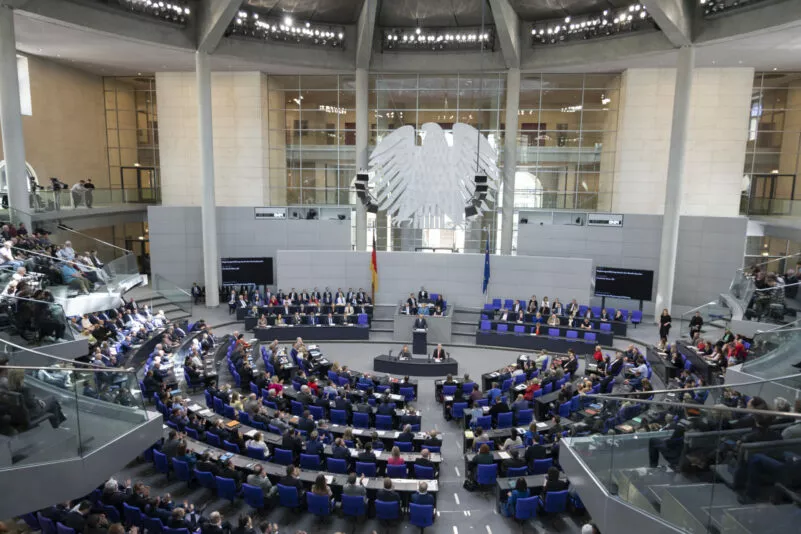 Weitere Minister stellen ihr Programm vor - 24 Ausschüsse werden vergeben
