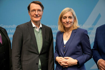Bund hilft GKV mit 800 Millionen Euro Zuschuss – Gesundheitsministerin Warken alarmiert